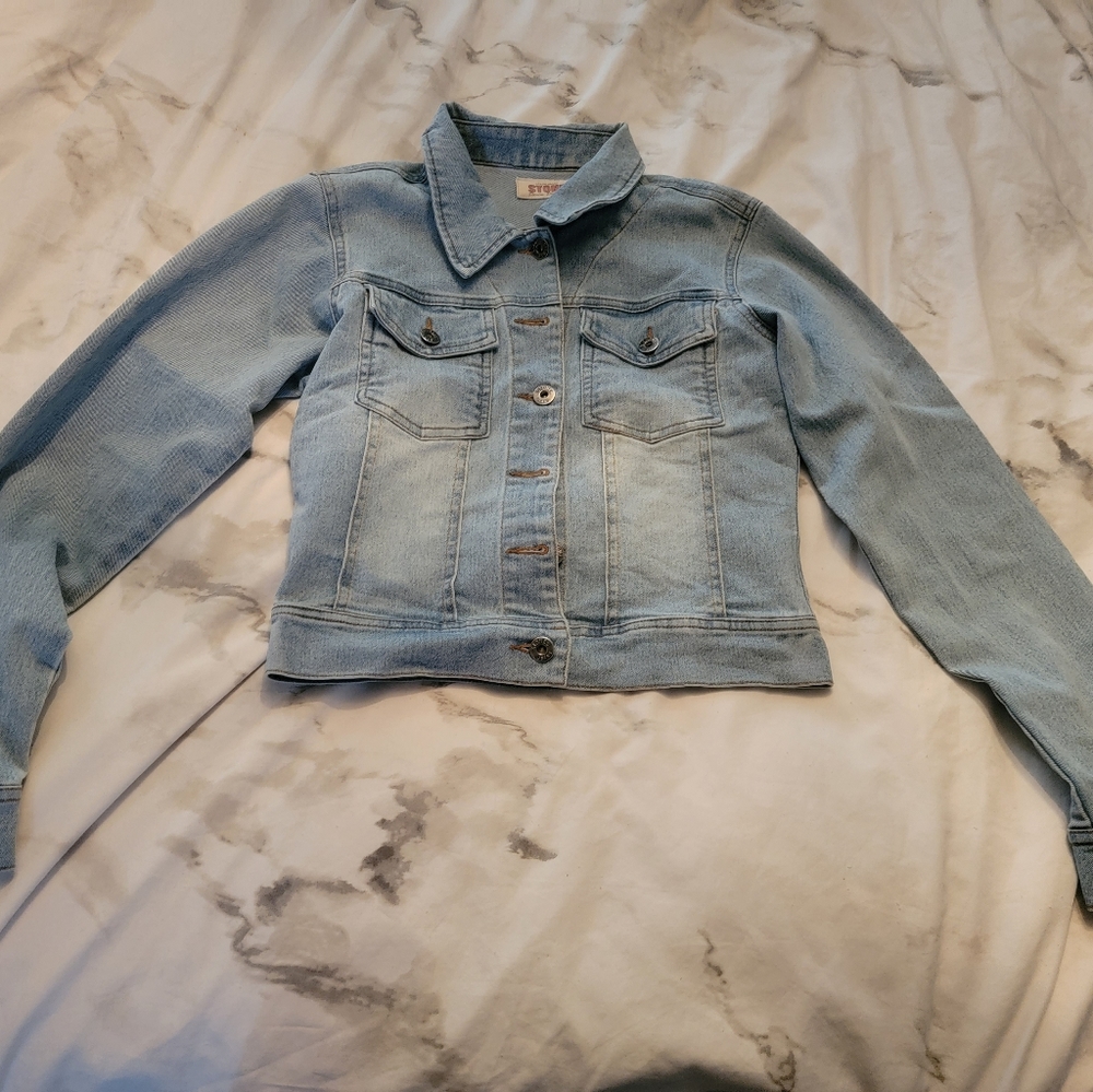 Vintage light wash denim jacket